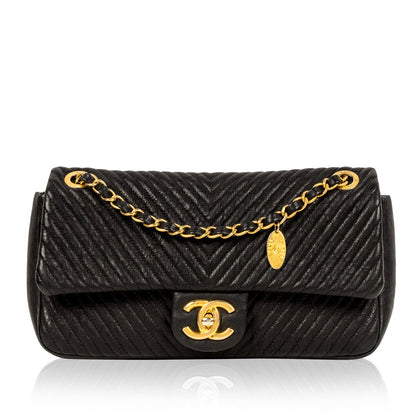 Chanel Chevron Single Flap Bag - Black - Ghw