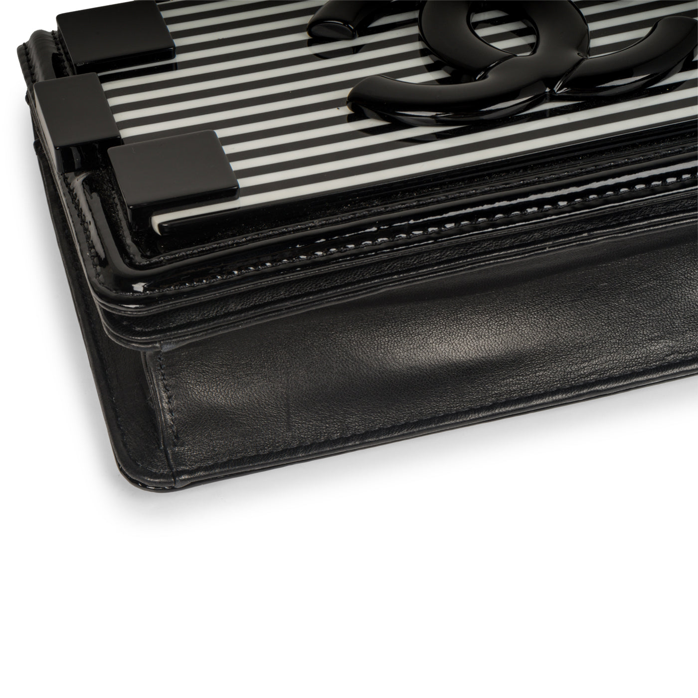 Chanel Boy Bag Patent Leather Black Shoulder Bag