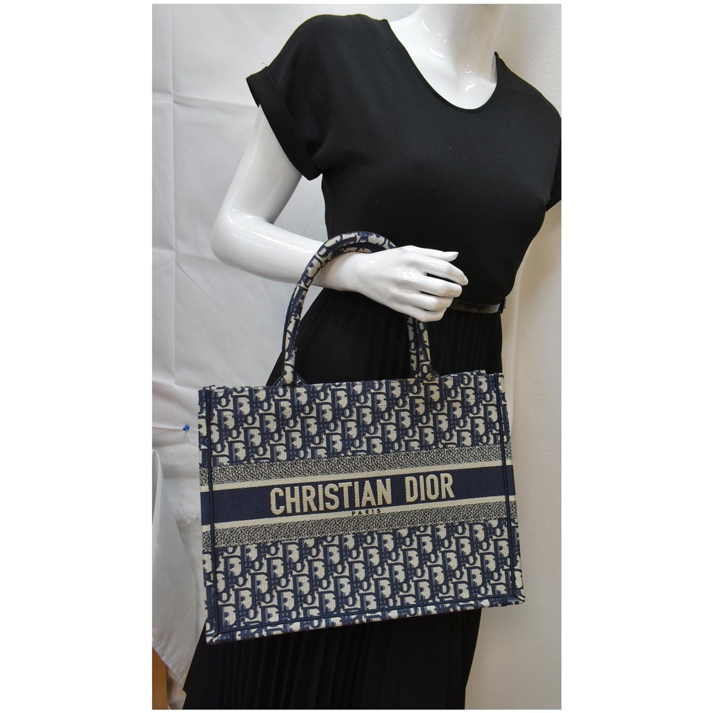 CHRISTIAN DIOR Book Medium Oblique Embroidery Tote Bag Blue