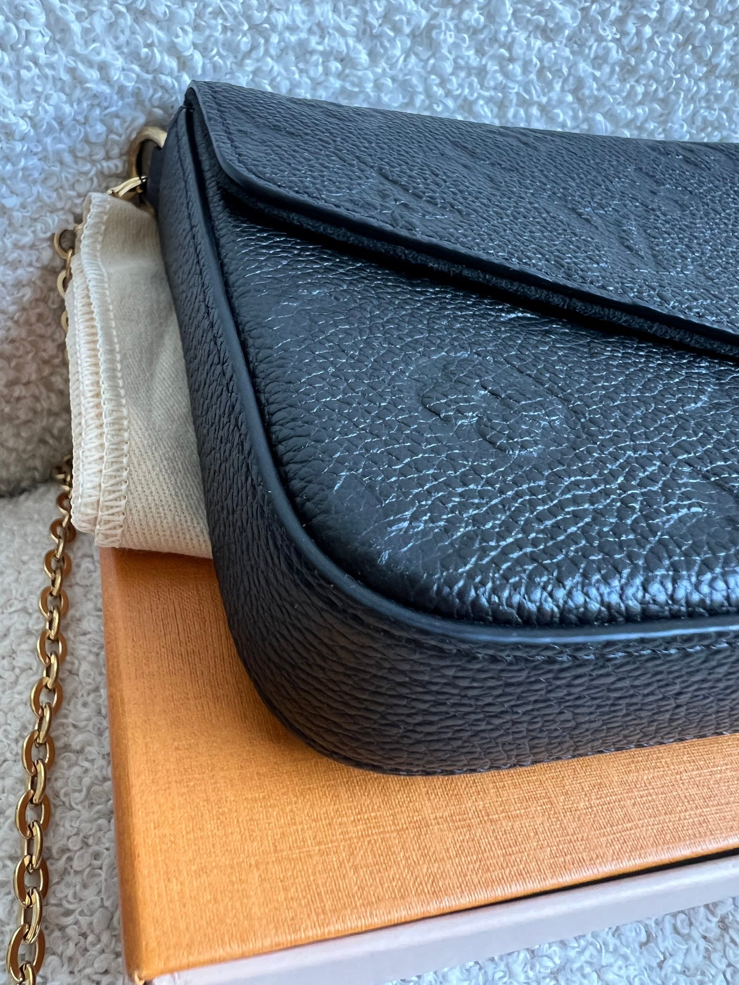 Louis Vuitton Felicie Pochette Black Empreinte Monogram (RRP £1230)