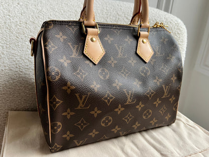 Louis Vuitton Speedy 25 Bandouliere Monogram (RRP £1,440)