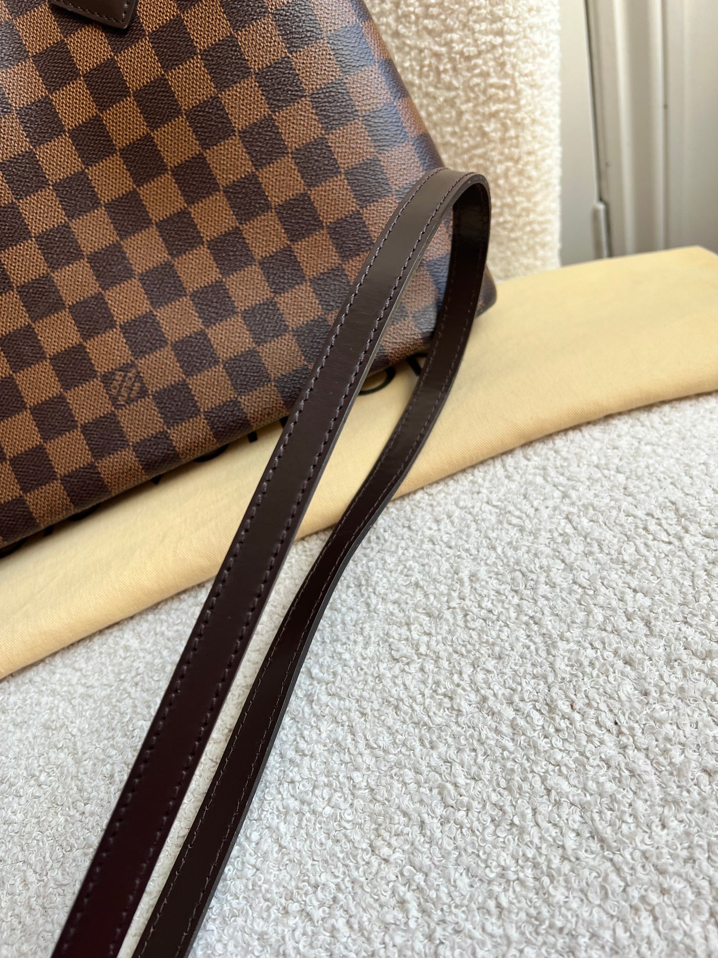 Louis Vuitton Kensington Tote Damier Ebene
