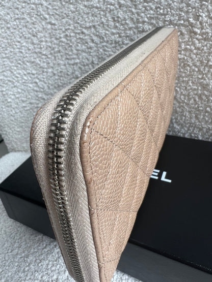 Chanel Caviar Classic Long Zipped wallet (RRP £1150)