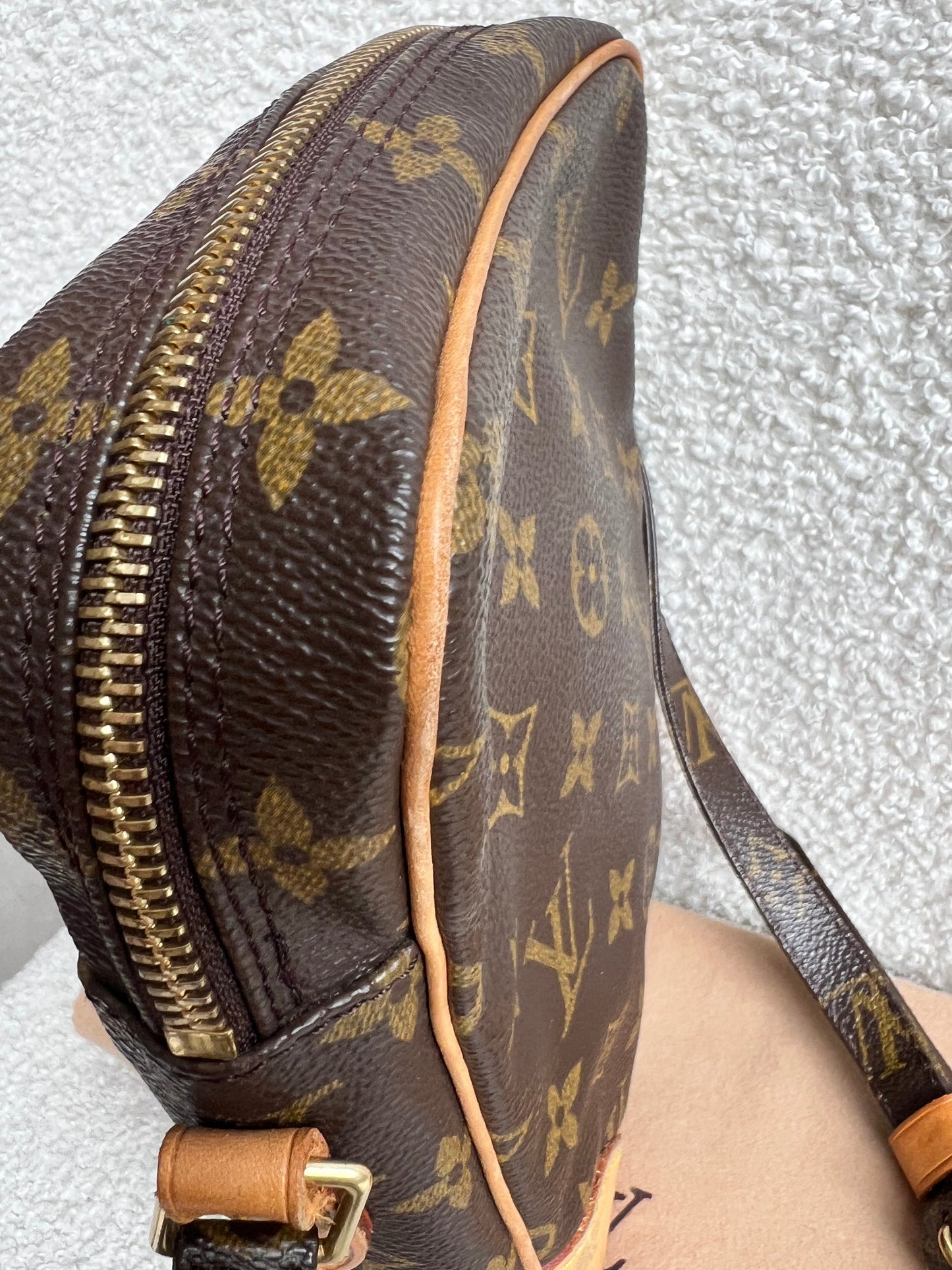 Louis Vuitton Danube Monogram