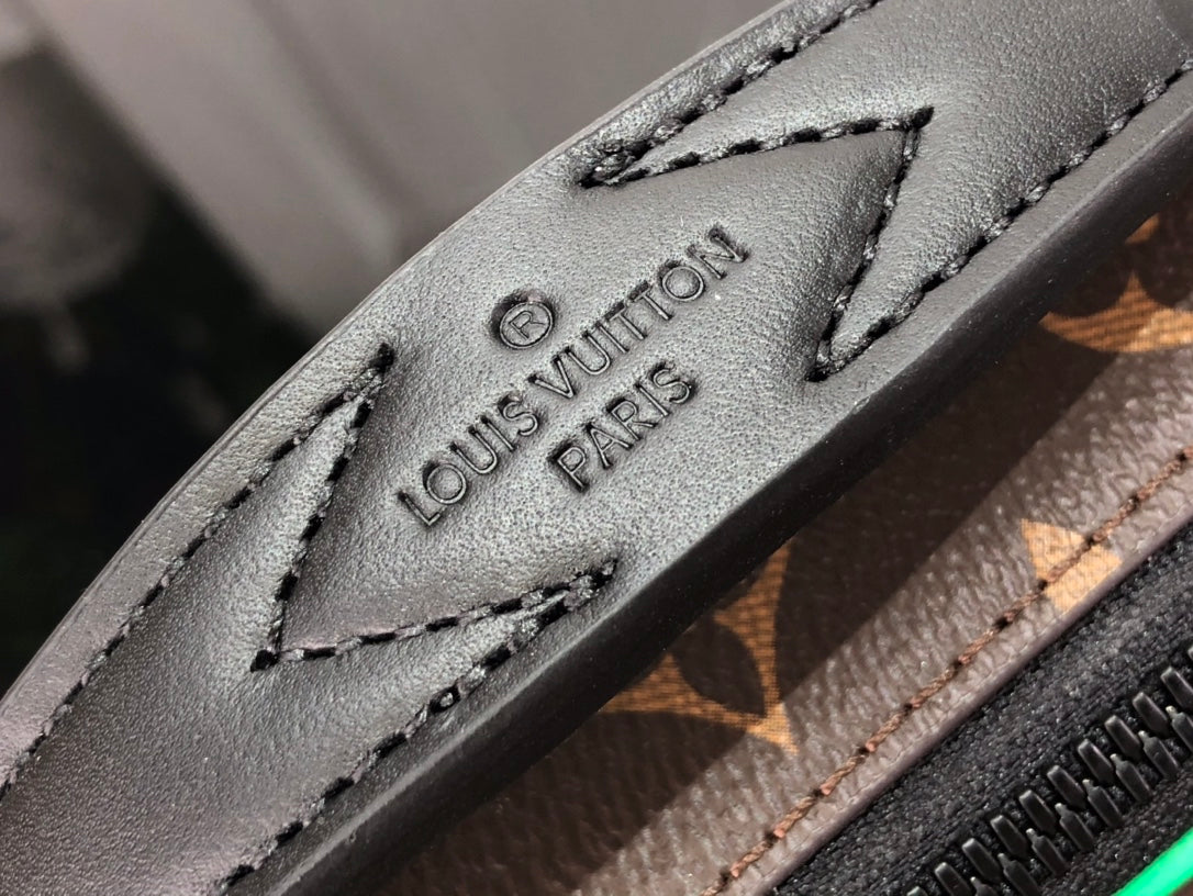 Louis Vuitton S Lock Messenger  Bag