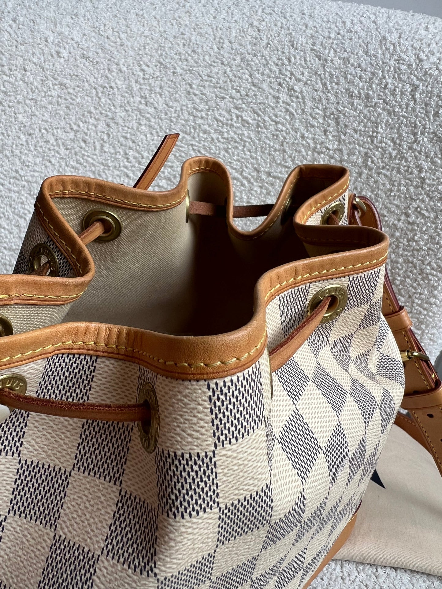 Louis Vuitton Petit Noe Bucket Bag Damier Azur (RRP £1,490)
