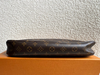 Louis Vuitton Multi Pochette Accessoires Khaki (RRP £2070)
