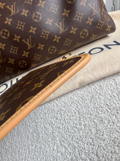 Louis Vuitton Carryall MM Monogram Canvas (RRP £2370)