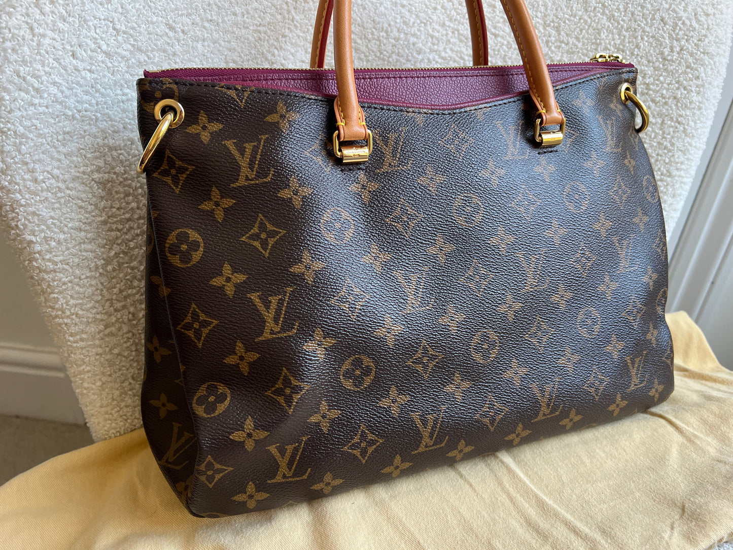 Louis Vuitton Pallas Tote in Monogram and Fuchsia (RRP £1960)