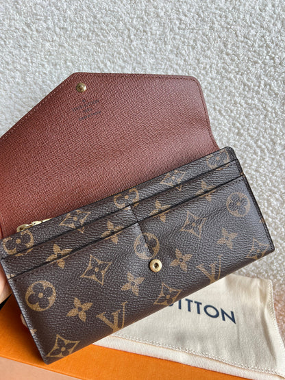 Louis Vuitton Sarah Wallet in Monogram and Brown  (RRP £505)