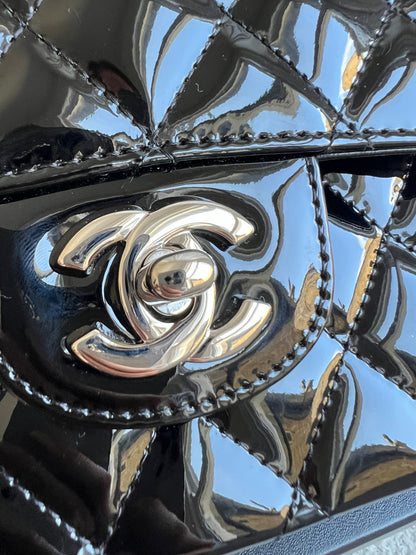 Chanel Medium Classic Flap in Black Patent Leather