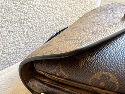 Louis Vuitton Pochette Metis Reverse Monogram (RRP £2,060)
