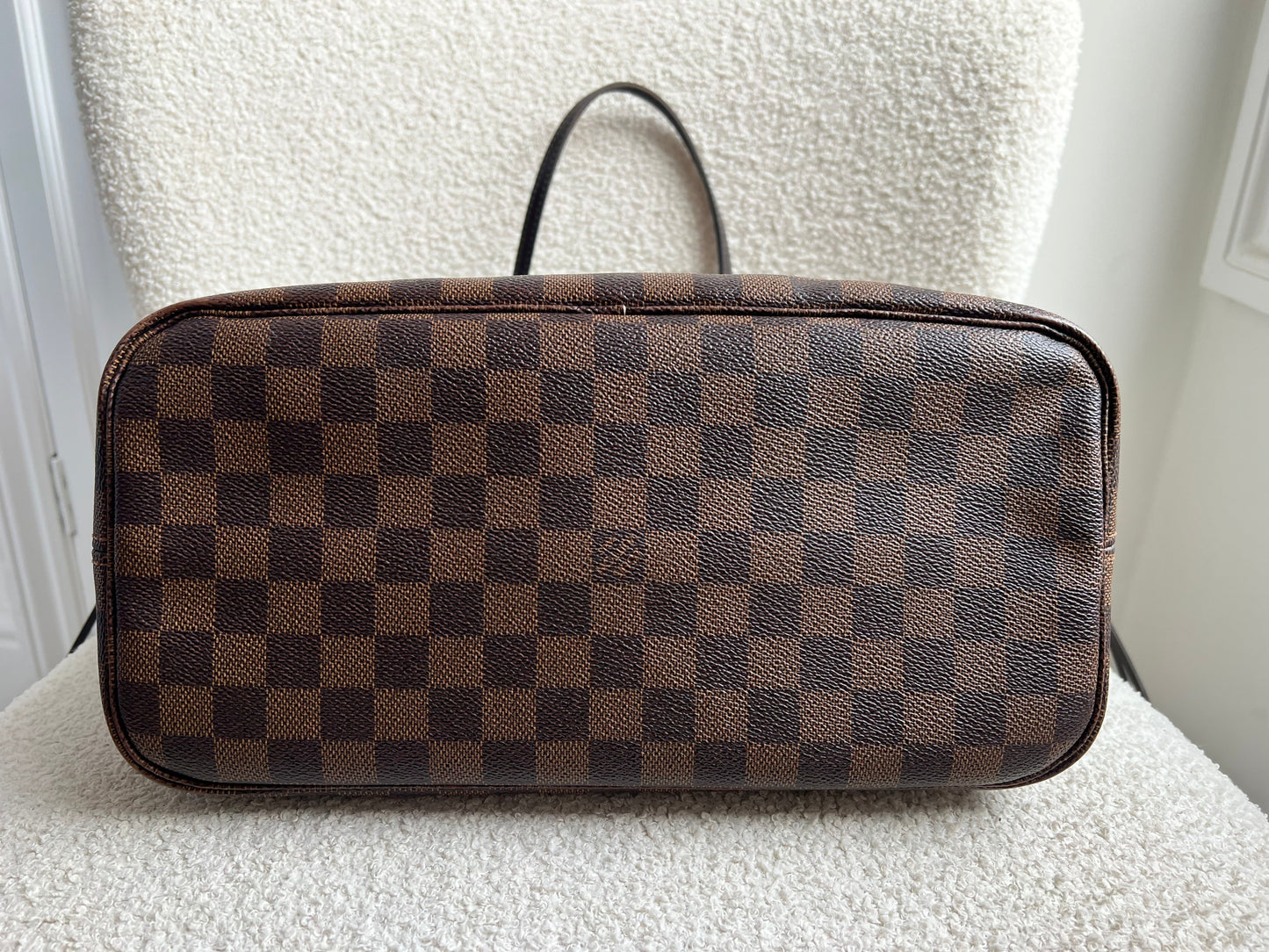 Louis Vuitton Neverfull MM Damier Ebene Cherry Interior (RRP £1,430)