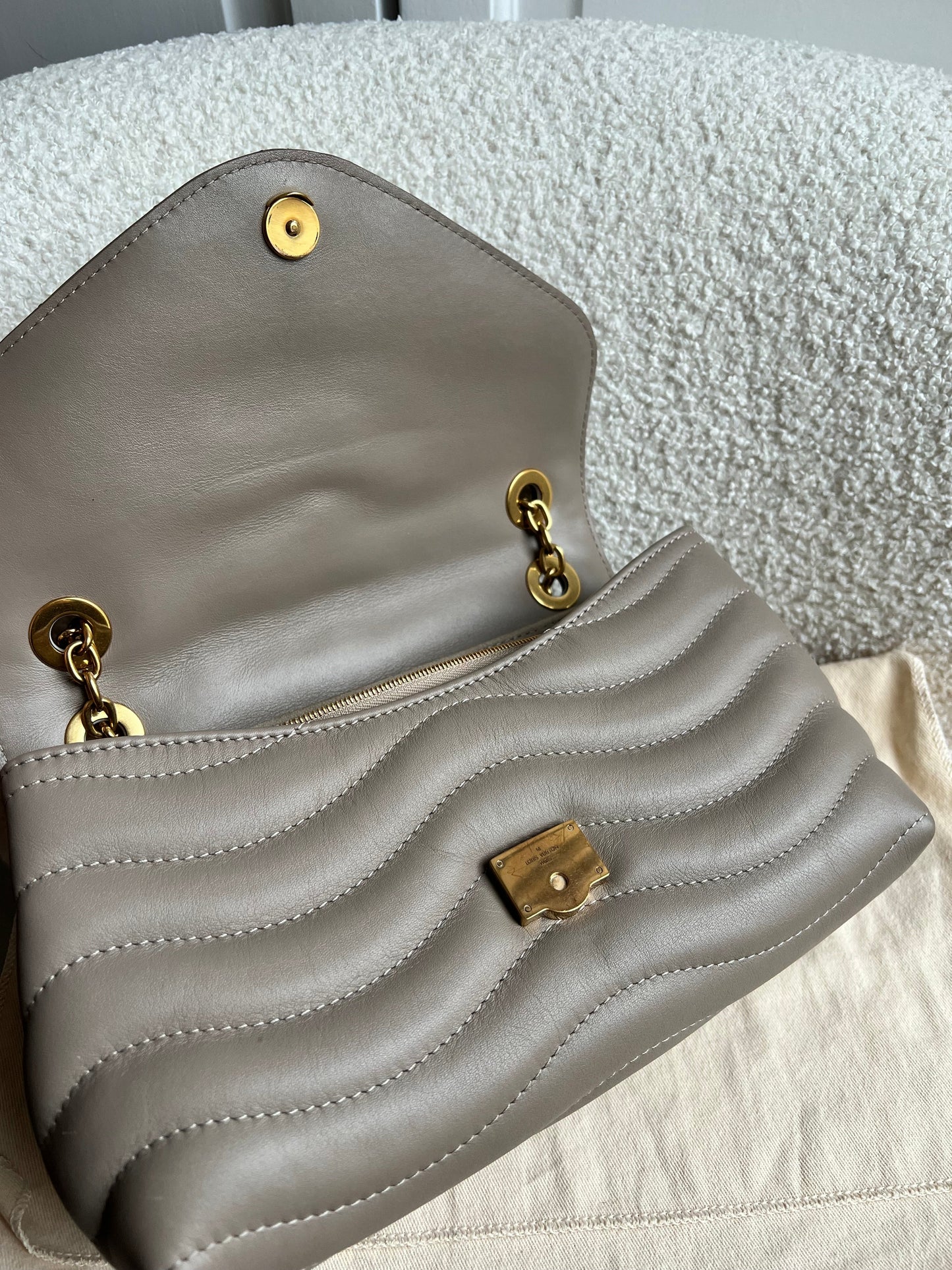 Louis Vuitton Taupe New Wave Chain Bag MM (RRP £2310)