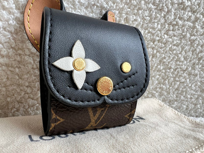 Louis Vuitton Monogram Mouse airpods Case (RRP £350)