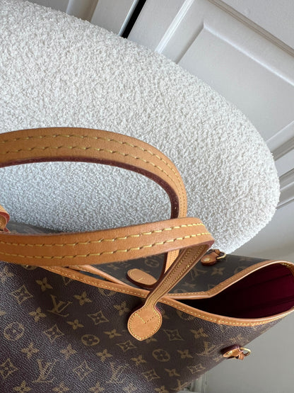 Louis Vuitton Neverfull GM Monogram Pivoine Interior (RRP £1,470)