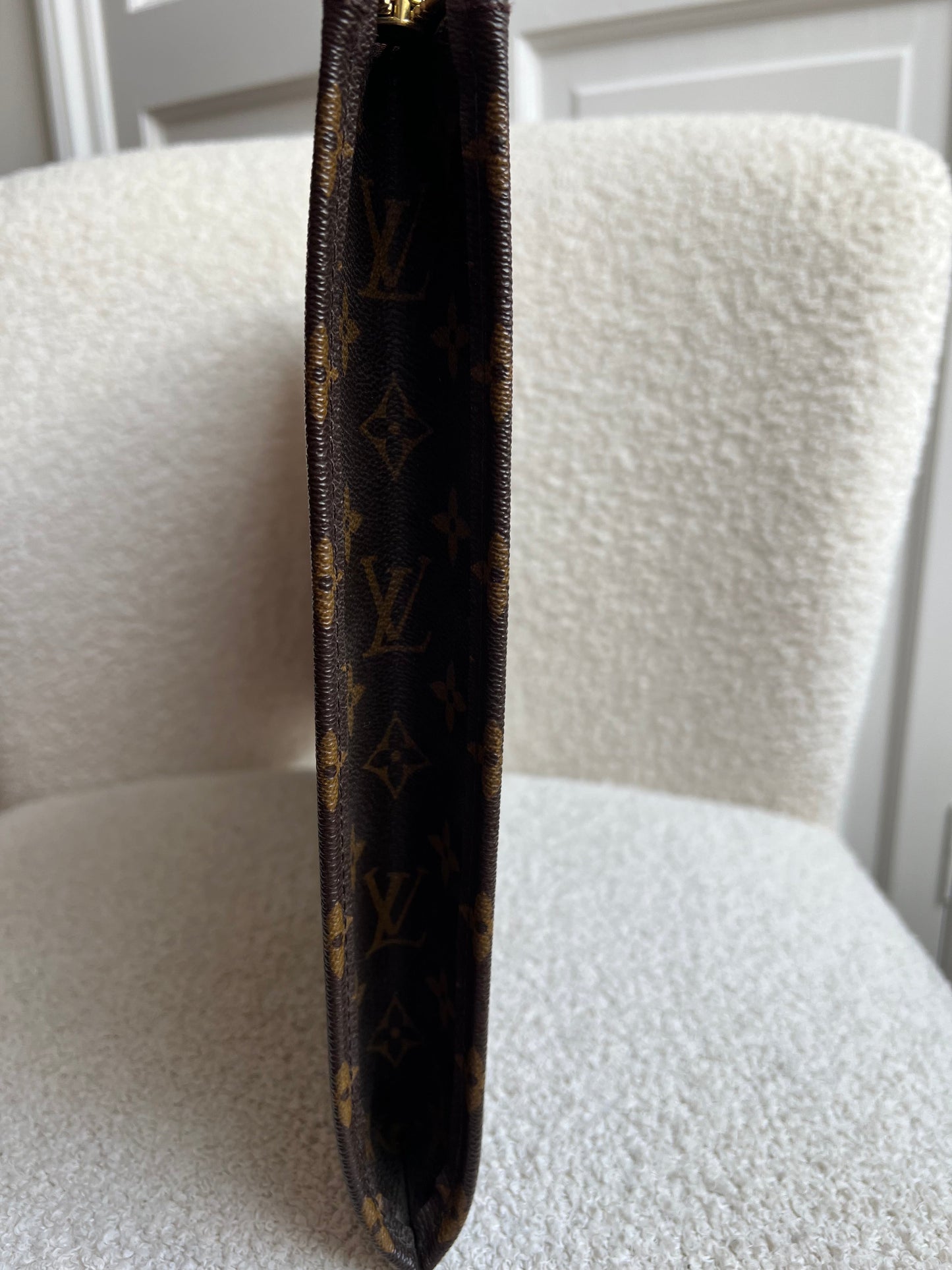 Louis Vuitton Monogram Poch Documents Portfolio Case 39