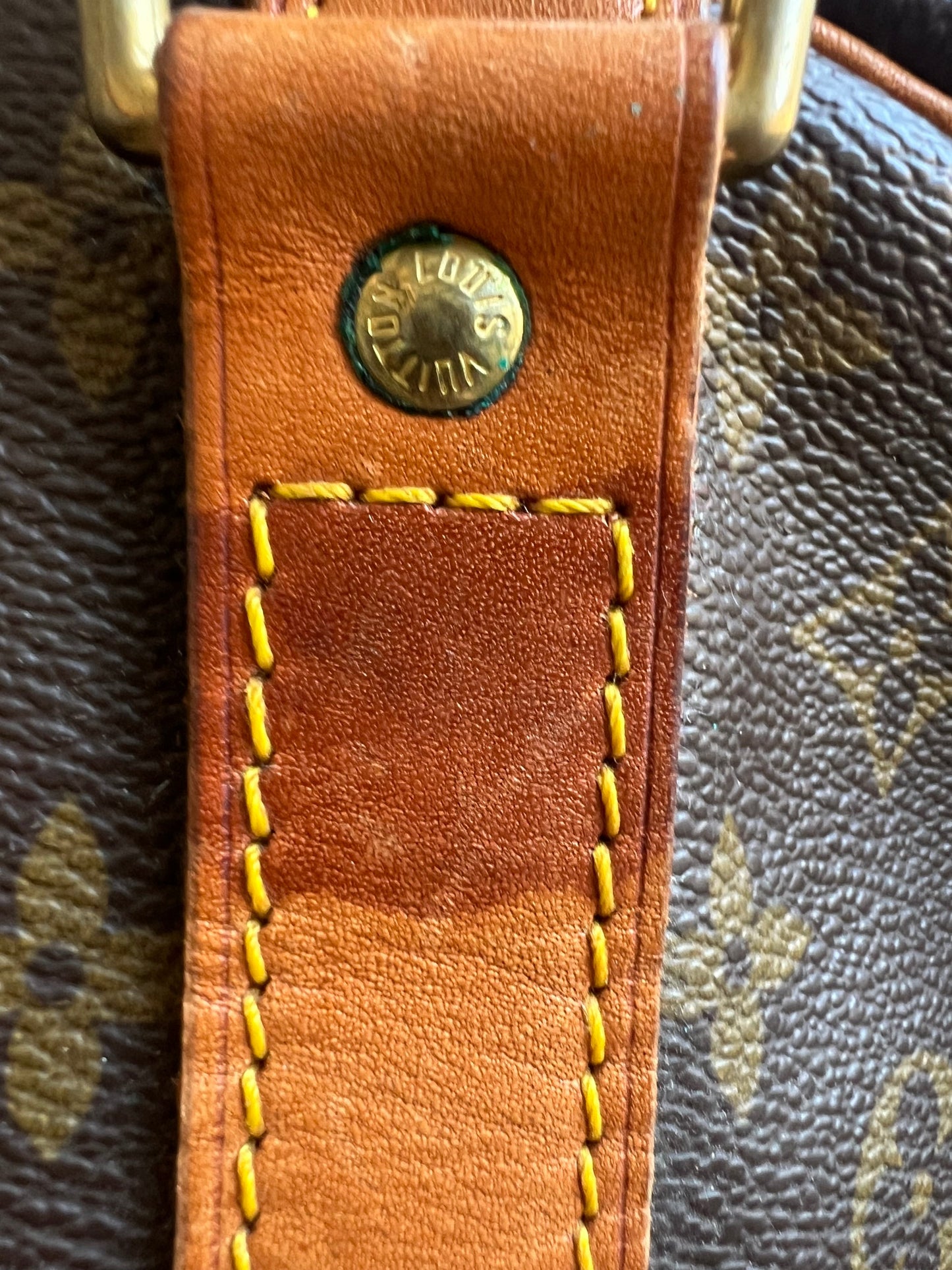 Louis Vuitton Vintage Keepall Bandouliere 60