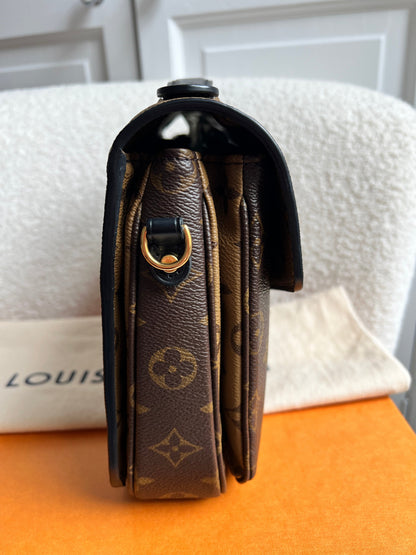 Louis Vuitton Pochette Metis Reverse Monogram (RRP £2,020)
