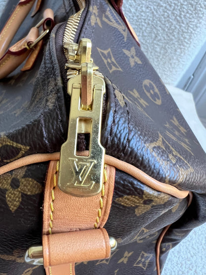 Louis Vuitton Speedy 40 Bandouliere Monogram (RRP £1610)