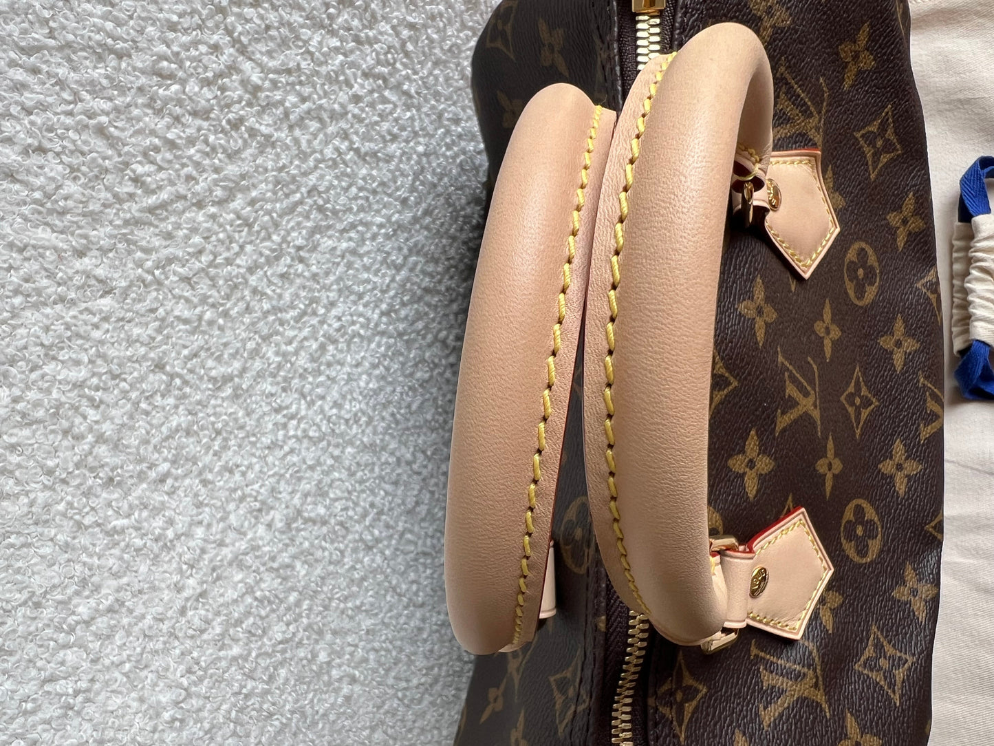 Louis Vuitton Speedy 25 Bandouliere Monogram (RRP £1,470)