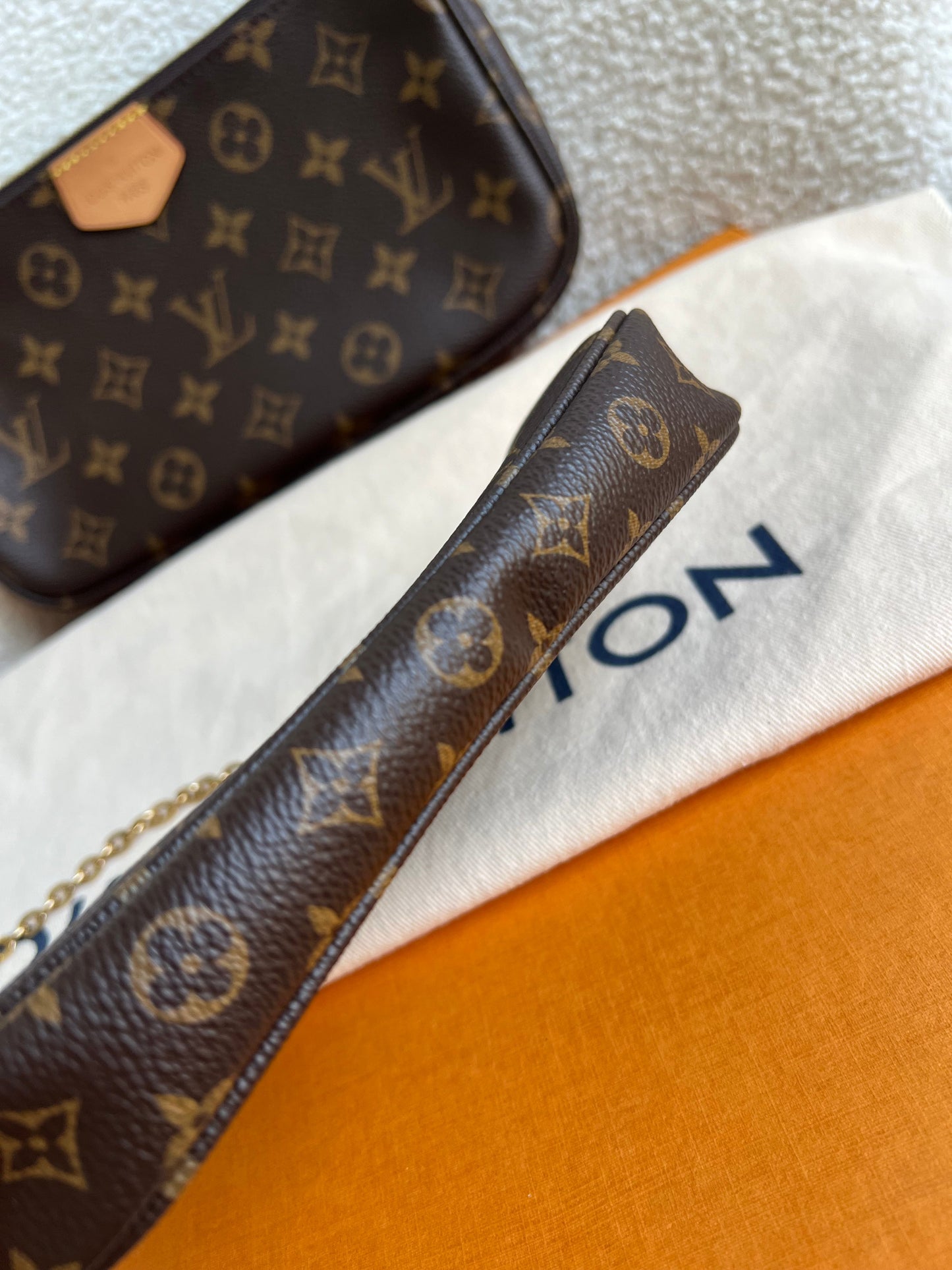 Louis Vuitton Multi Pochette Accessoires Rose Chiaro (RRP £2070)