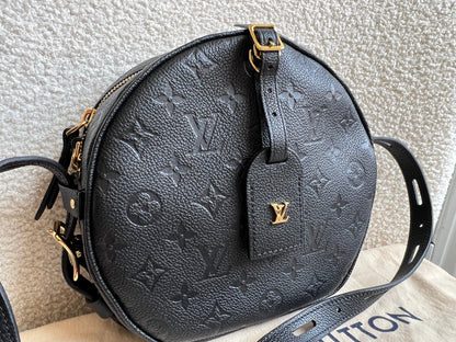 Louis Vuitton Boite Chapeau Souple MM Black Empreinte (RRP £2590)