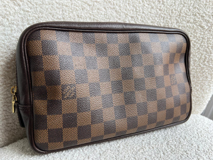Louis Vuitton Damier Ebene Trousse Toilette