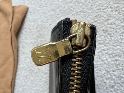 Louis Vuitton Vintage Black Epi Leather Pochette