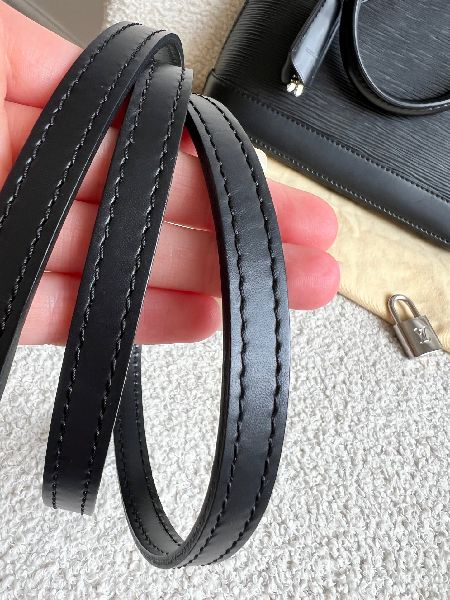 Louis Vuitton Alma BB Black Epi (RRP £1540)