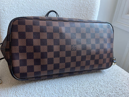 Louis Vuitton Neverfull MM Damier Ebene Cherry Interior (RRP £1,430)