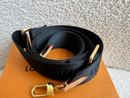 Louis Vuitton Black Canvas Bandouliere Strap
