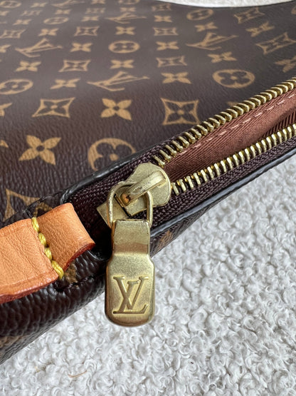 Louis Vuitton Etui Voyage GM Document Holder Monogram