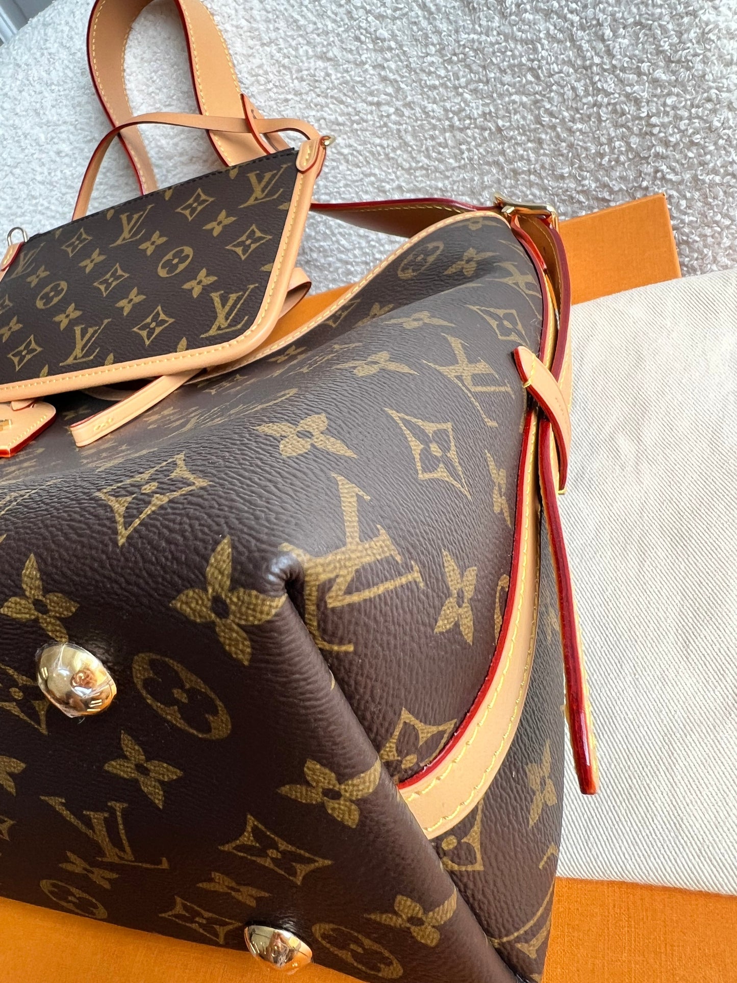 Louis Vuitton Carryall PM Monogram Canvas (RRP £2240)