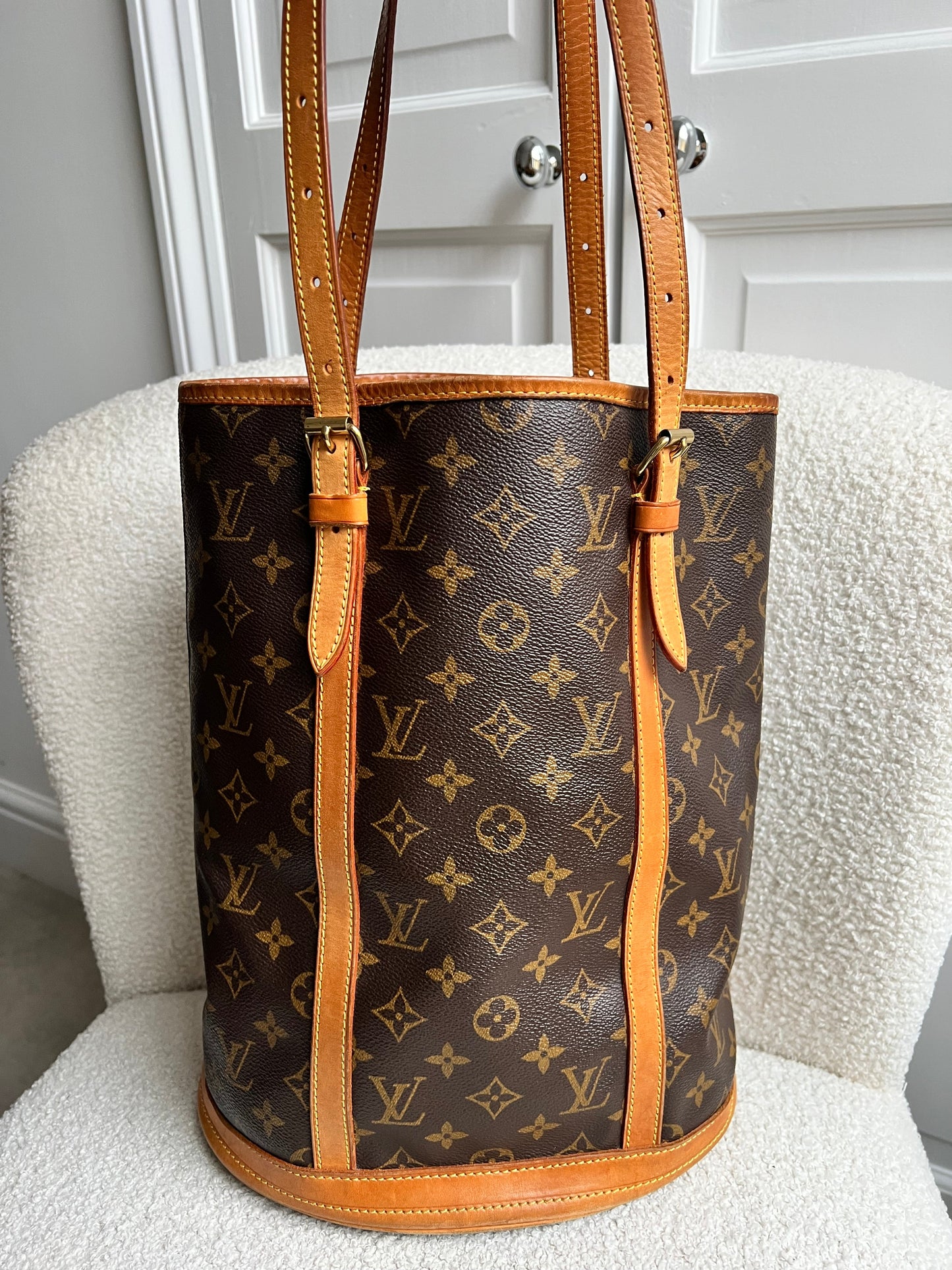 Louis Vuitton Monogram Bucket Bag GM