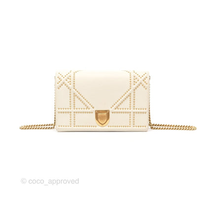 Saint Laurent Chain Crossbody Bag