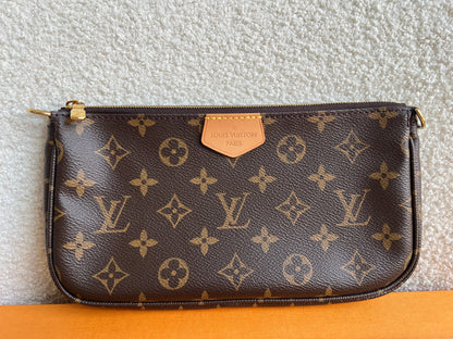 Louis Vuitton Multi Pochette Accessoires Rose Chiaro (RRP £2070)