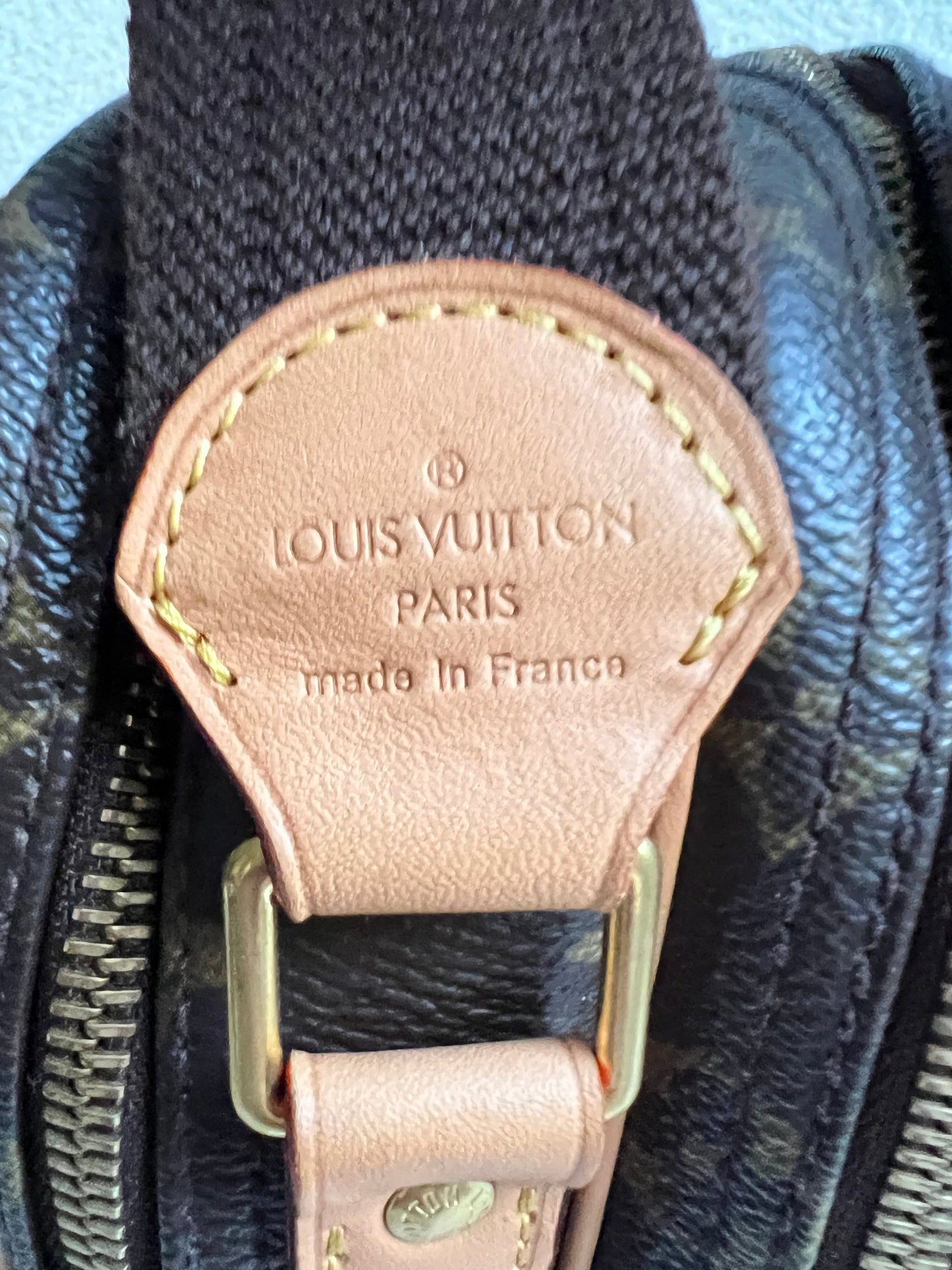 Lous Vuitton Reporter Monogram