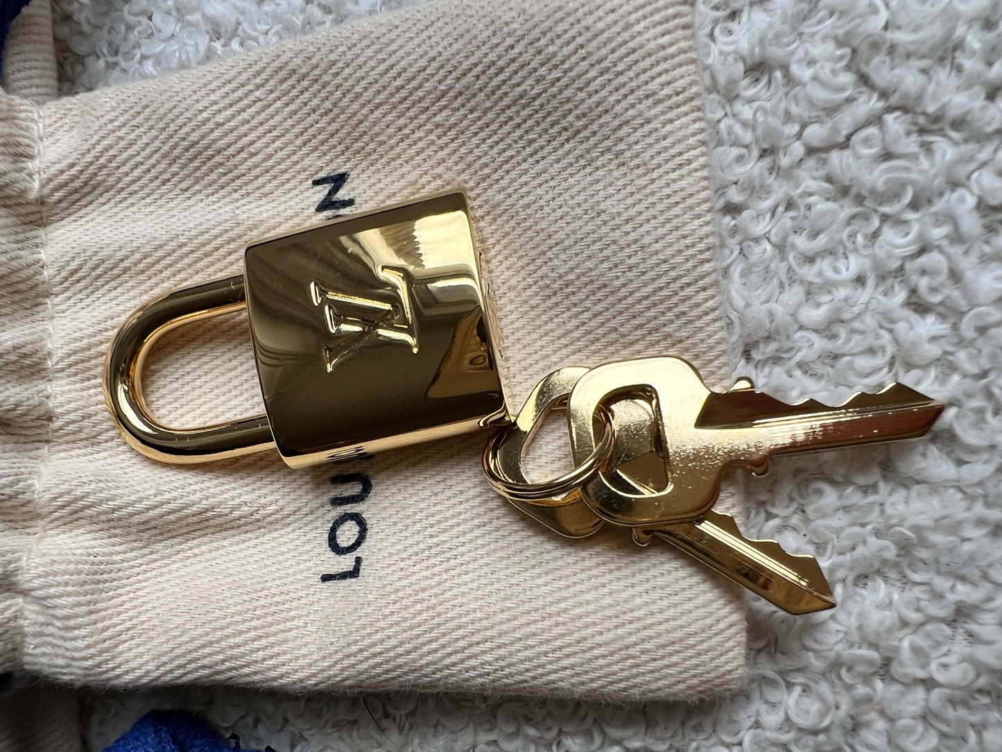 Louis Vuitton Speedy 25 Bandouliere Monogram (RRP £1,460)