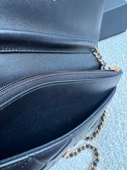Chanel Wallet on Chain in Black Lambskin Gold Hardware (RRP £2,930)