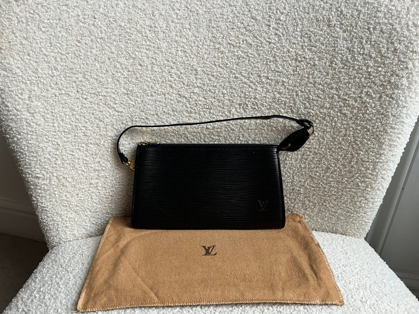 Louis Vuitton Vintage Black Epi Leather Pochette