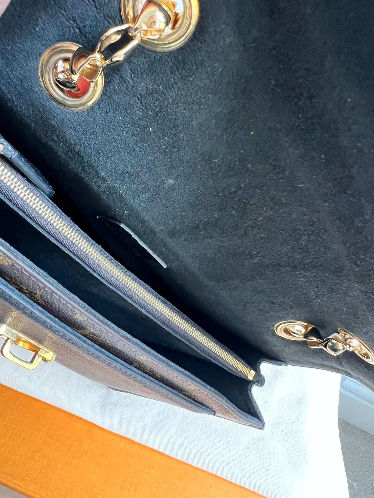 Louis Vuitton Victoire Monogram and Black (RRP £2000)