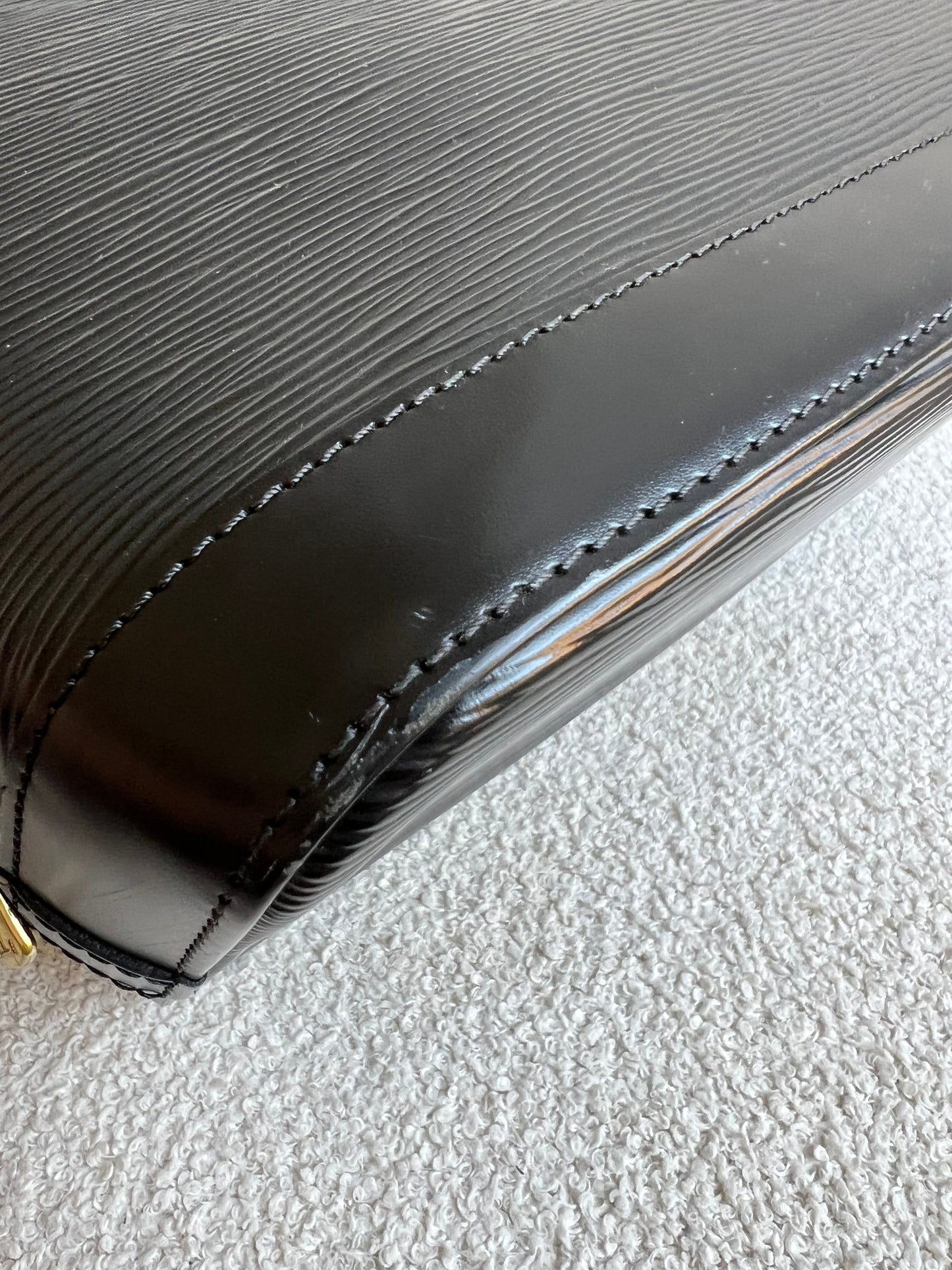 Louis Vuitton Alma PM Black Epi