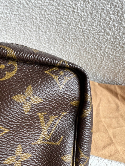Louis Vuitton Monogram Trousse Toiletry Pouch