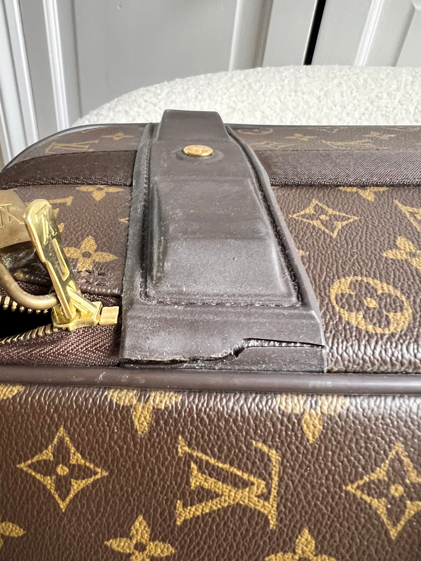 Louis Vuitton Pegase 55 Suitcase Monogram (RRP £2,250)