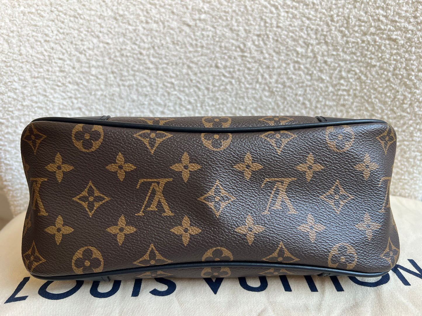 Louis Vuitton Boulogne Monogram (RRP £1,890)