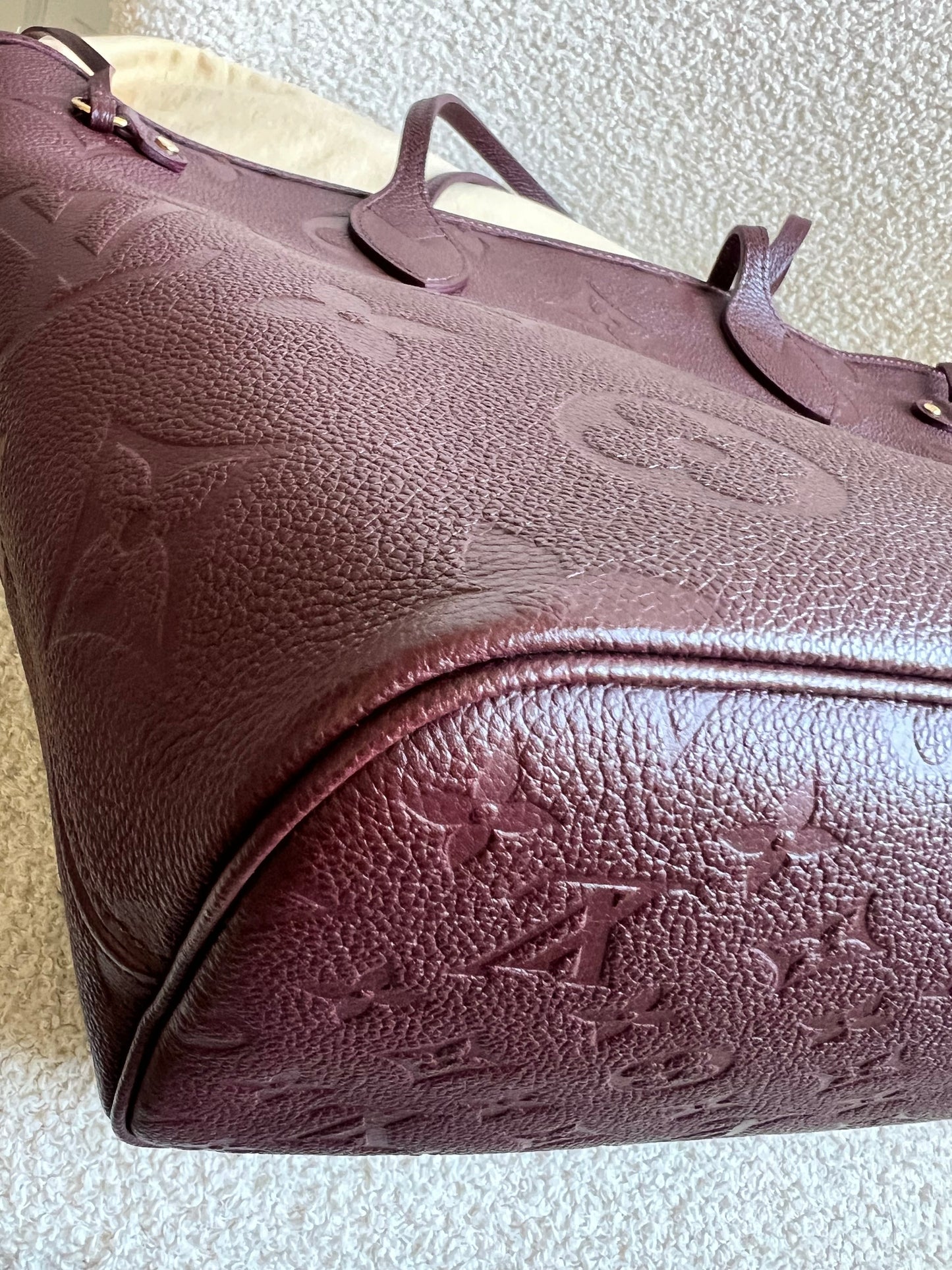Louis Vuitton Neverfull MM Wine Empreinte (RRP £1,970)