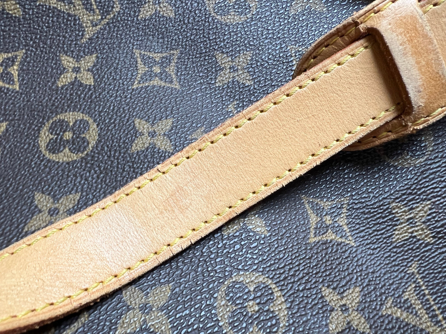 Louis Vuitton Vintage Keepall Bandouliere 55