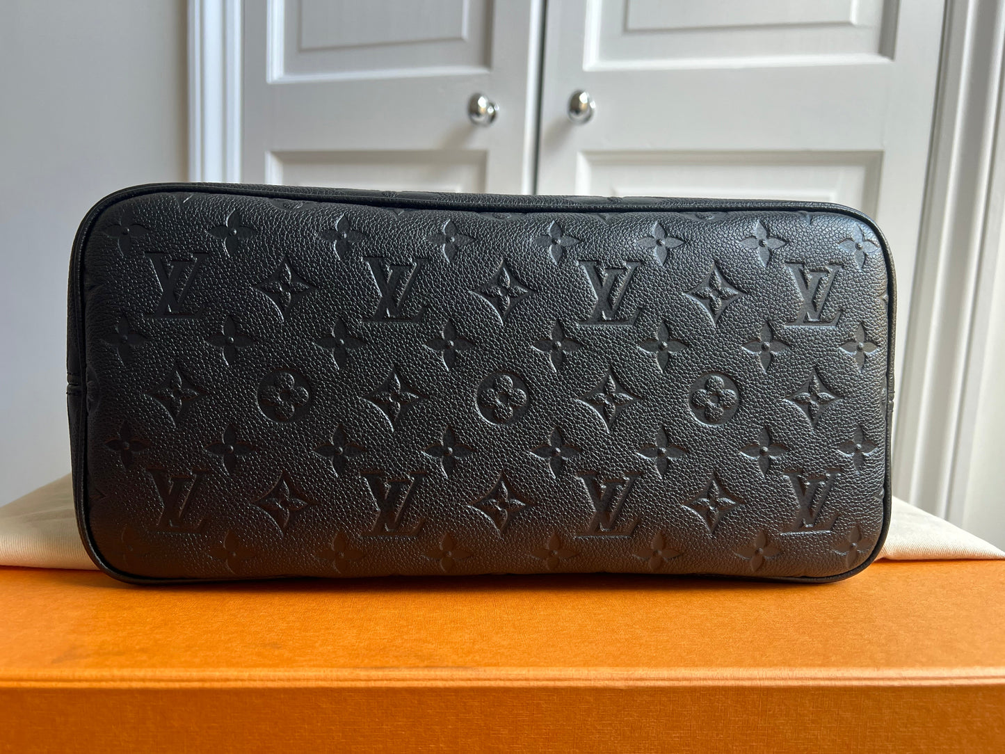 Louis Vuitton Neverfull MM Black Empreinte (RRP £2,010)