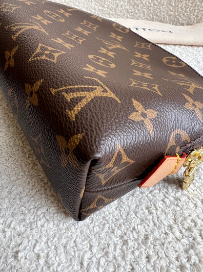 Louis Vuitton Cosmetic Pouch GM Monogram (RRP £495)